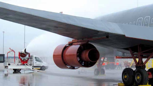 Stingere incendii aeroporturi - Ceață de Apă (Turbine Atomizare Apă)
